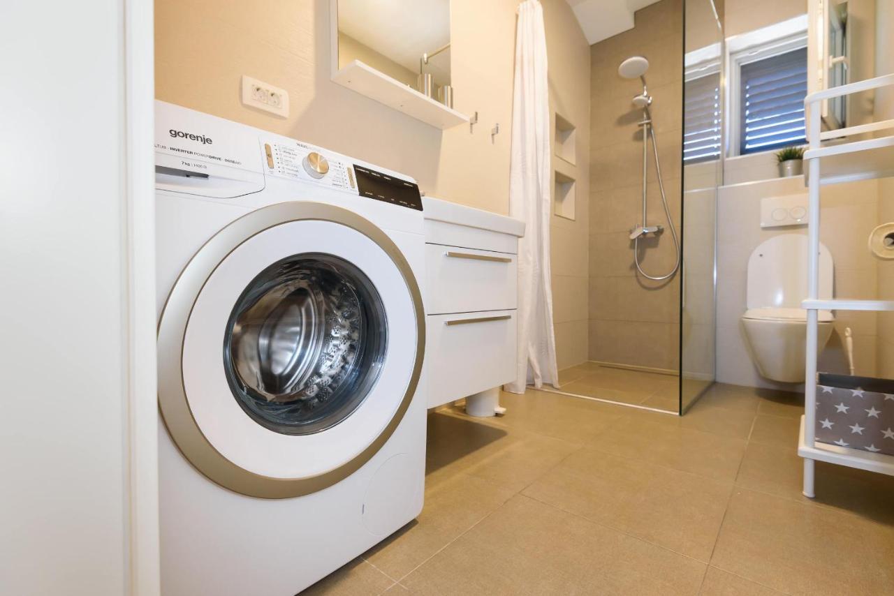 Metković Neretva Valley Apartments - Heated Pool מראה חיצוני תמונה