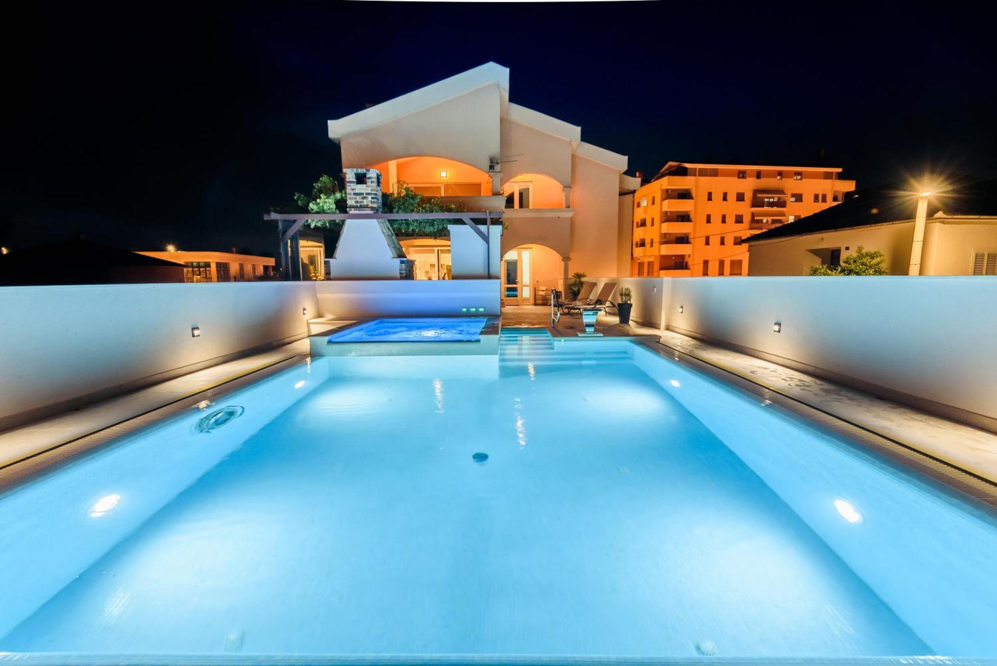 Metković Neretva Valley Apartments - Heated Pool מראה חיצוני תמונה