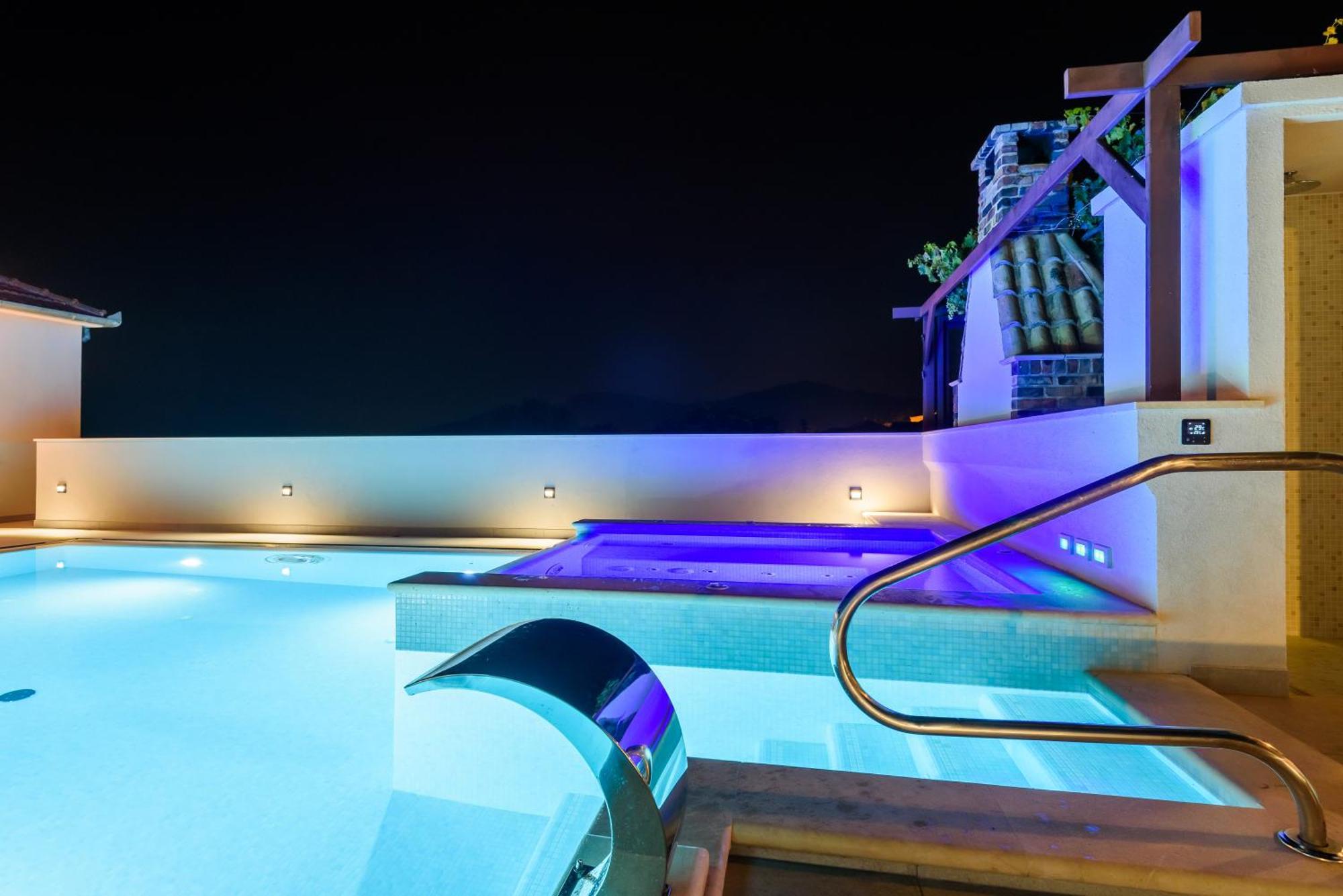 Metković Neretva Valley Apartments - Heated Pool מראה חיצוני תמונה